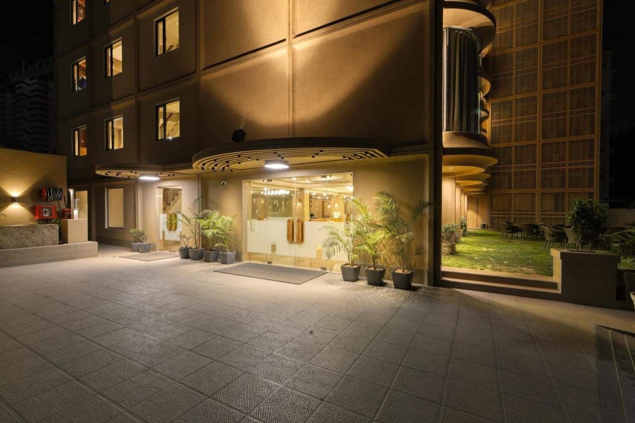 Artilla Inn Ahmedabad Eksteriør billede