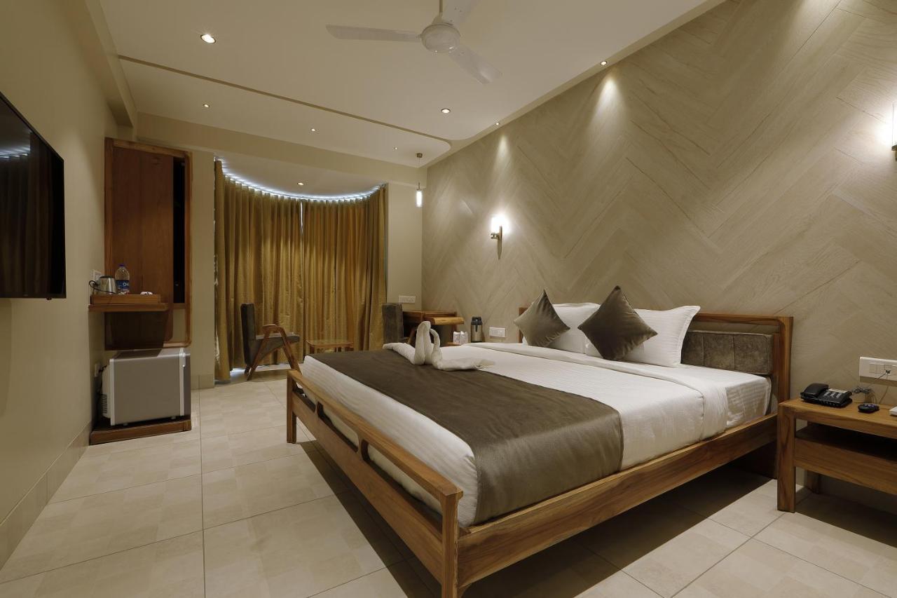 Artilla Inn Ahmedabad Eksteriør billede